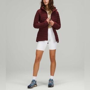 2021 Lululemon Pack It Down Jacket Coat 700 Fill Red Merlot • Size 2 • NWOT